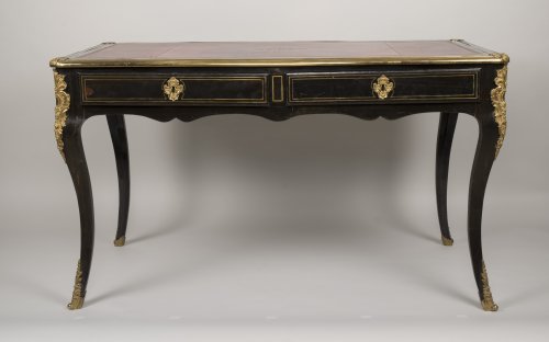 Louis XV Bureau Plat - Furniture Style Louis XV