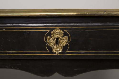 Bureau plat d'époque Louis XV - Galerie Gilles Linossier