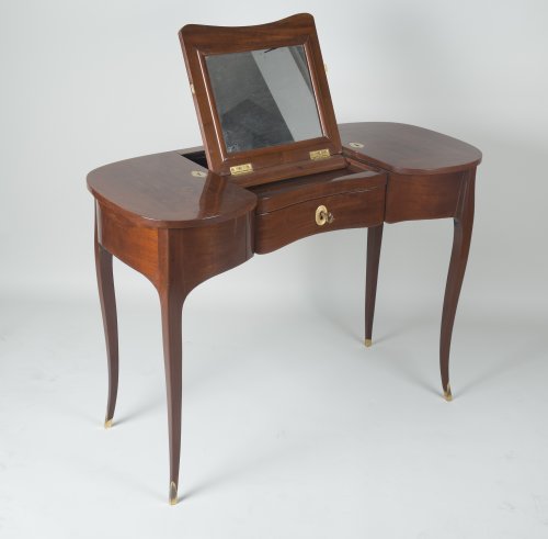 Solid Mahogany Coiffeuse attributed to Jean-François Oeben - Louis XV