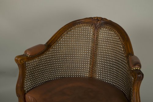 XVIIIe siècle - Fauteuil de bureau d'époque Louis XV attribué à Etienne Meunier