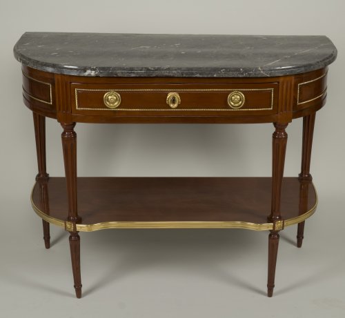 Console en acajou d'époque Louis XVI - Mobilier Style Louis XVI