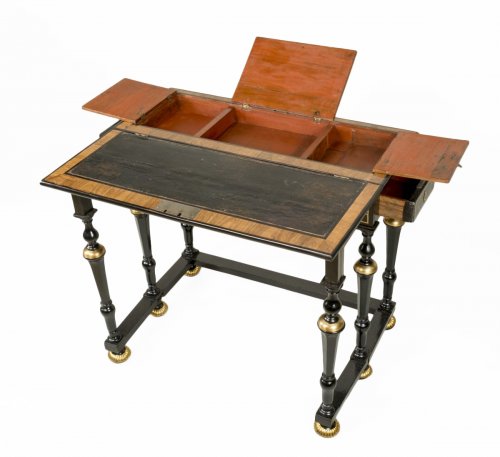 Late 17th century "table de changeur"