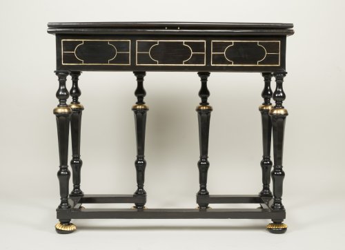 Furniture  - Late 17th century &quot;table de changeur&quot;