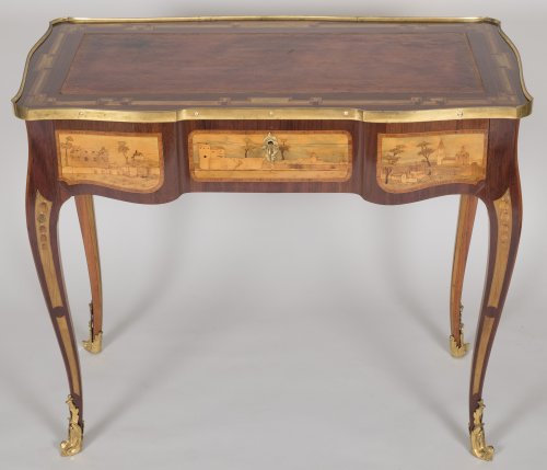 Antiquités - Table à écrire d’André-Louis Gilbert (1746-1809)