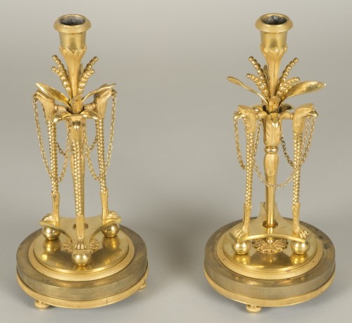 Paire de bougeoirs d'époque louis XVI - Galerie Gilles Linossier