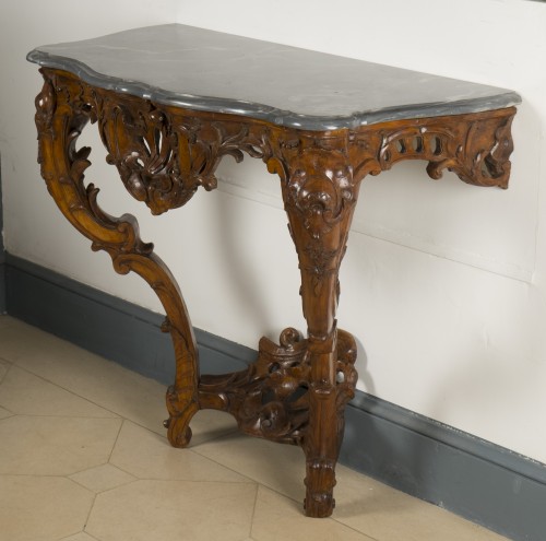 XVIIIe siècle - Console d'époque Louis XV en bois naturel