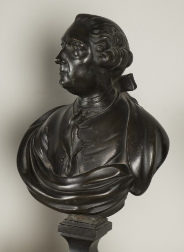 Louis XV et Marie Leszczynska, bustes en bronze - Galerie Gilles Linossier
