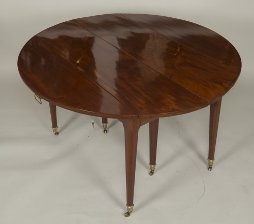 Louis XVI Table With Extensions - Louis XVI