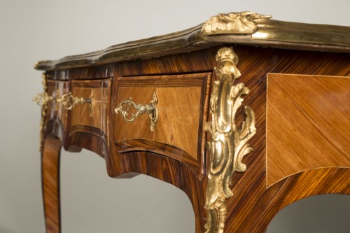 Louis XV - Louis XV Small bureau plat attributed to Vassou