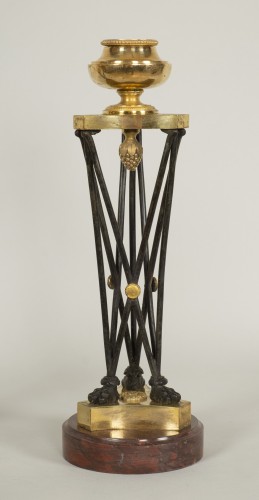 Directoire - Pair of Directoire &quot;en athénienne&quot; candlesticks