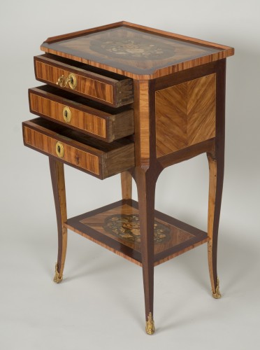 Furniture  - Chiffonnière table attributed to M. Ohneberg