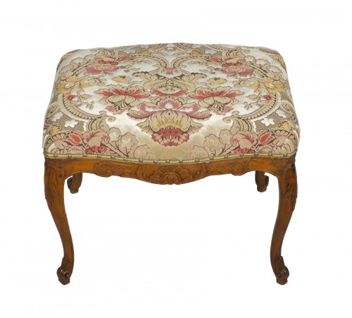 Louis XV beech stool