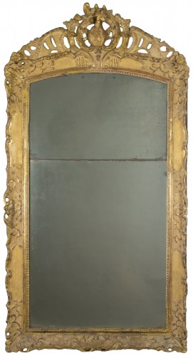 Gilt wood mirror, first half of the 18th century