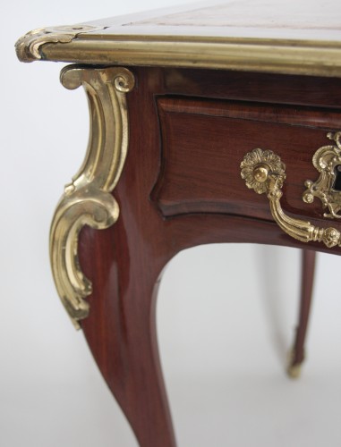 Louis XV - Bureau plat attributed to Balthazar Lieutaud