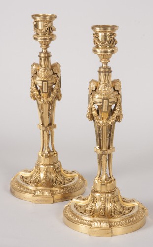 Pair of candlesticks after a model by Martincourt - Lighting Style 