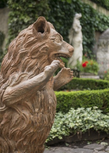  - Pair of terra cotta great bears from 19th century