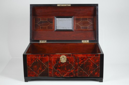 17th century - Great Louis XIV Chest