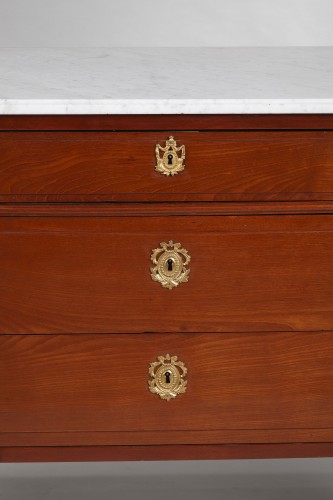 Louis XVI Mahogany Commode - 