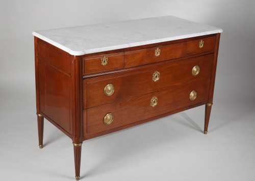 Antiquités - Commode d'époque Louis XVI en acajou