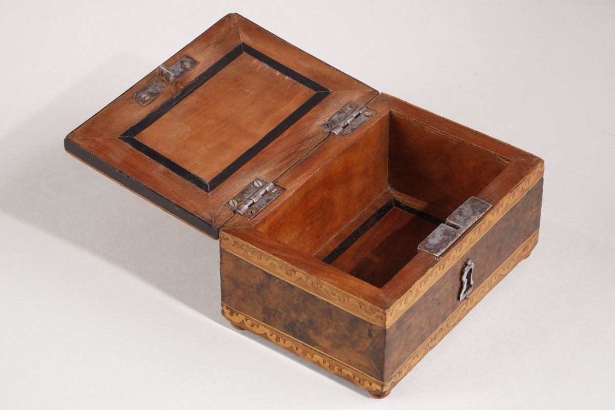 Petite boîte de couture attribuée à Hache - XVIIIe siècle - N.94343