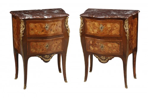 Pair of Dressers so-called “sauteuse”