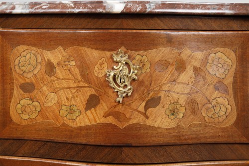 Paire de commodes sauteuses d'époque Louis XV estampillées Popsel - Louis XV