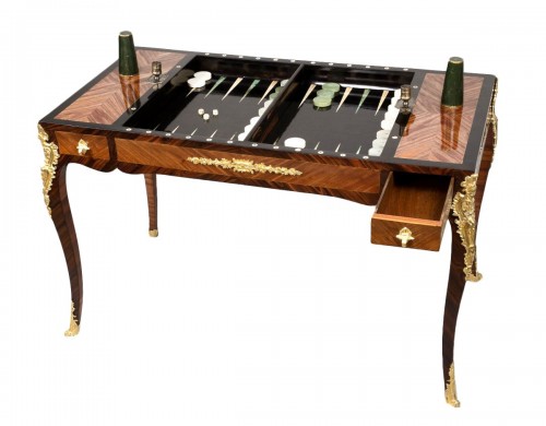 Table Tric-Trac d’époque Louis XV estampillée de Jean Hoffenrichler, dit Potarange
