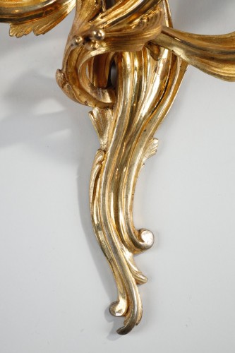 Antiquités - Pair Of Wall Lights With 3 Branches From The Louis XV Period