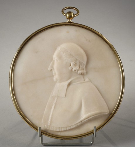 Antiquités - Early 19th century medallion in Carrara marble