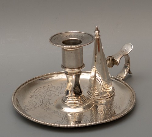 Bougeoir de chambre George III en argent sterling avec éteignoir d'origine - Gregory Redding