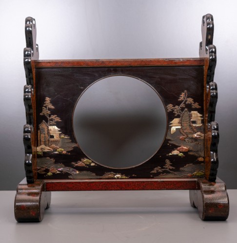 19th century - Japanese Lacquer Katana Stand for Seven Swords, Late Edo Period.