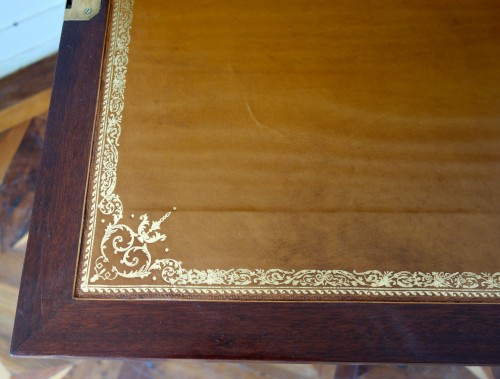 XVIIIe siècle - Secretaire Louis XVI en marqueterie estampille de Charles Krier