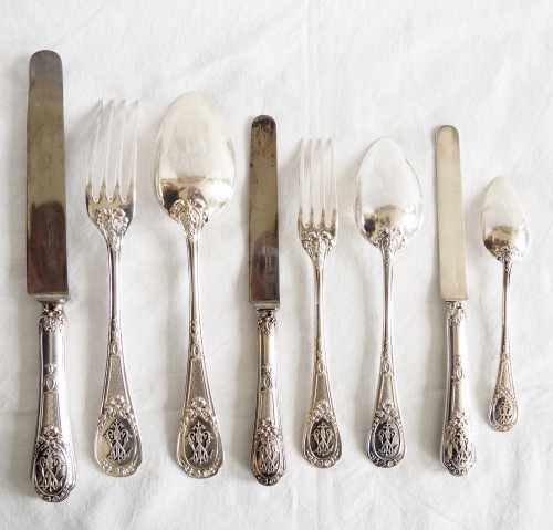 Napoléon III - Sterling Silver And Vermeil   Flatware -  Silversmith Granvigne, 12 Guests 