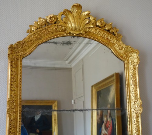 Miroir en bois sculpté et doré, époque Louis XIV Régence  - GSLR Antiques