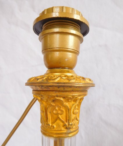 Antiquités - Paire de lampes Charles X en cristal et bronze doré