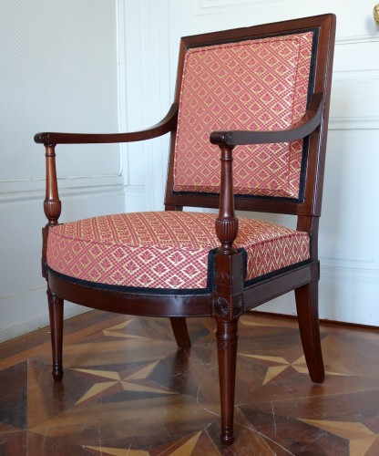 Fauteuil de bureau Directoire en acajou estampille de Georges Jacob - Directoire