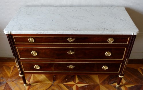 Commode en acajou d'époque Louis XVI - estampille de Joseph Stockel - GSLR Antiques