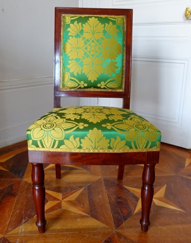 Paire de chaises de salon par Jacob au Chateau d'Eu - GSLR Antiques