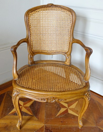 Antiquités - Fauteuil Canné Louis XV estampillé de François Reuze