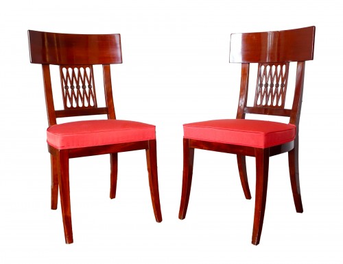 Pair of Consulate period chairs stamped by Chapuis