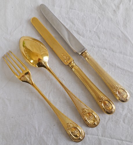 19th century - Crown Of Prince - 48 Piece Dessert Set In Vermeil By P Queillé