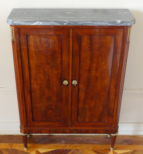 Mobilier Buffet - Meuble Louis XVI Directoire de faible profondeur