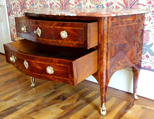 Louis XV commode - chest of drawers, stamp of Hubert Hansen - 