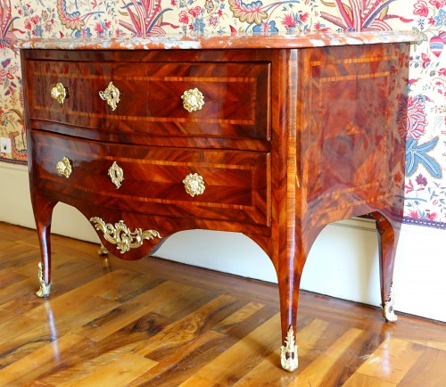 Louis XV - Louis XV commode - chest of drawers, stamp of Hubert Hansen