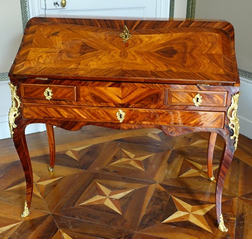 Léonard Boudin - Louis XV Period Violet Wood Lady&#039;s Desk - Stamped - Louis XV