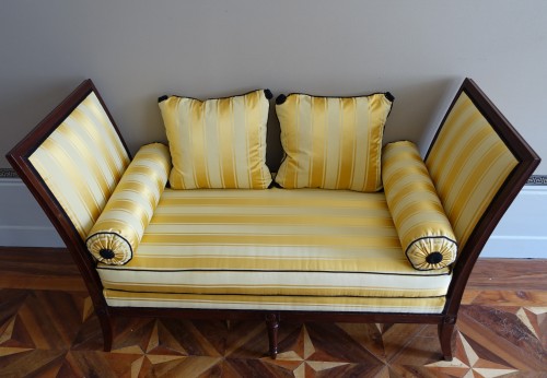 Directoire - Canapé confident ou méridienne en acajou d'époque Directoire