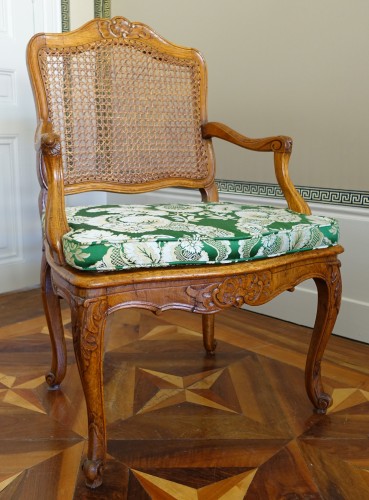Sièges Fauteuil & Bergère - Suite de 4 fauteuils cannés d'époque Louis XV
