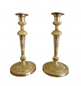 Paire de bougeoirs Empire en bronze doré travail Russe ou Suédois