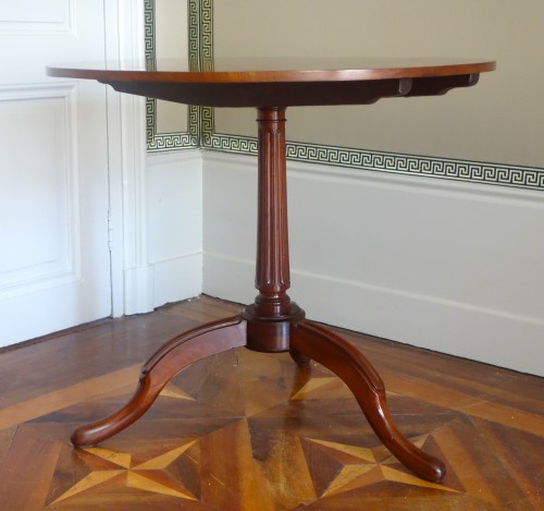 Guéridon Louis XVI en acajou estampille de Canabas - Mobilier Style Louis XVI