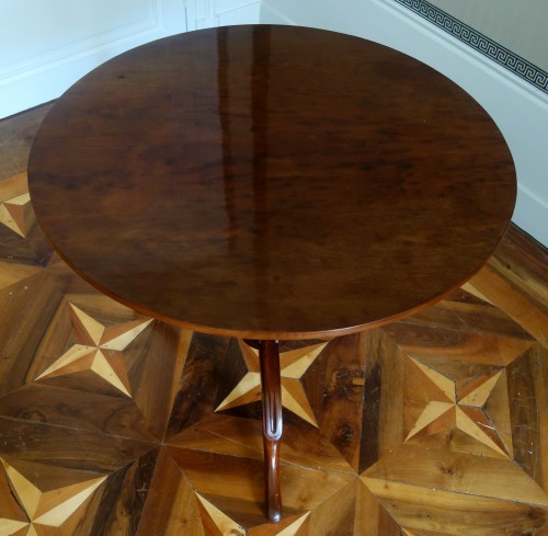 Mobilier Table & Guéridon - Guéridon Louis XVI en acajou estampille de Canabas